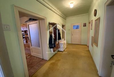 Casa de vanzare in Sibiu in zona centrala - 370 mp - piata Habermann - 2