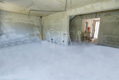 Duplex cu 4 camere cu Canalizare în Florești - 1