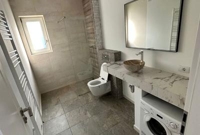 Apartament cu 2 camere semidecomandat în 1 Mai