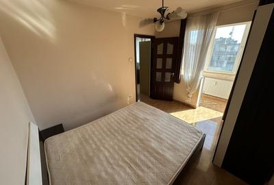 Apartament cu 2 camere semidecomandat, mobilat în Circumvalațiunii - 9