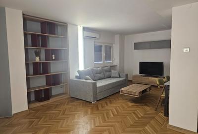 Apartament cu 3 camere decomandat în Central - 2