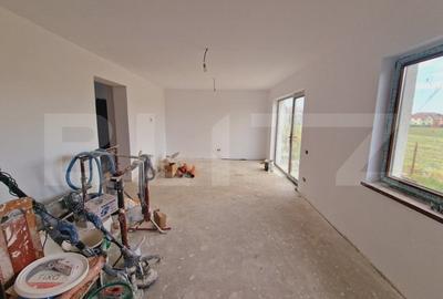 Casă individuală cu 4 camere cu Canalizare în Stupini - 5