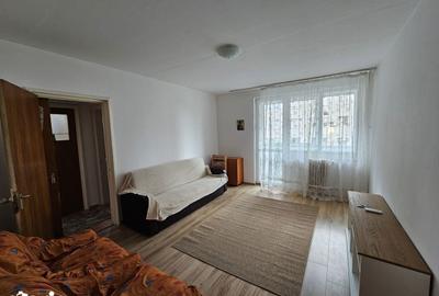Apartament cu 2 camere decomandat în Drumul Taberei