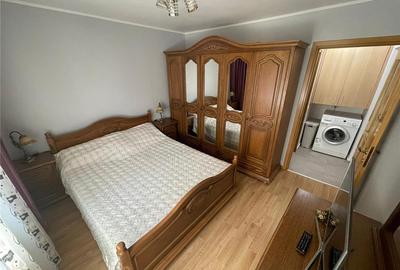 Apartament cu 2 camere decomandat în Poarta 6 - 9