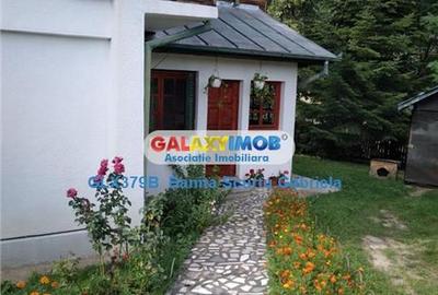 Casă cu 4 camere cu Teren 730 Mp în Izvoarele