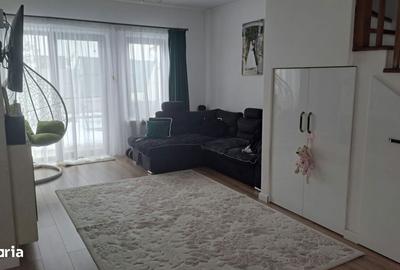 Casă cu 4 camere cu Teren 400 Mp în Central - 2