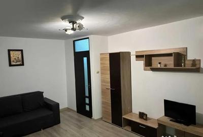 Garsonieră în Apărătorii Patriei - 3