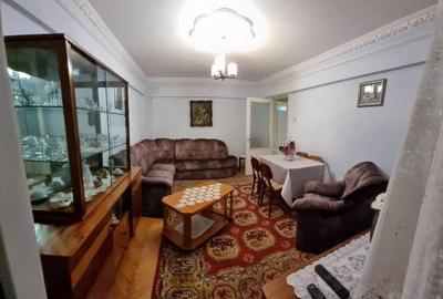 Apartament patru camere mobilat utilat CT langa biserica SfantuDumitru - 1