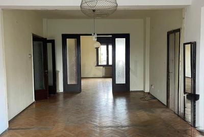 Apartament 4 camere I Cismigiu
