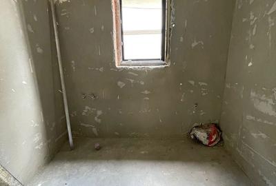 Casă cu 5 camere cu Teren 330 Mp în Central - 11