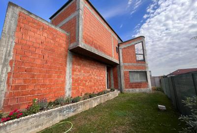 Proprietate de vânzare – Corbeanca, 2 case pe teren de 470 mp - 30
