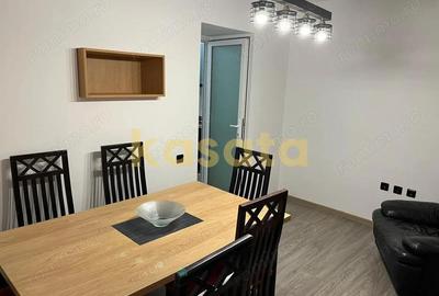 Apartament cu 3 camere decomandat, mobilat în Central