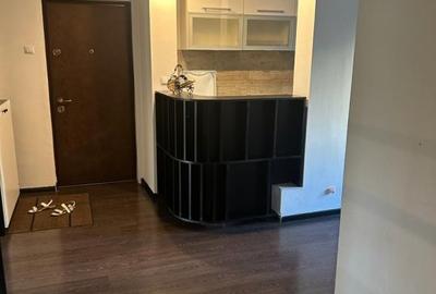 Apartament cu 3 camere decomandat în Decebal - 4