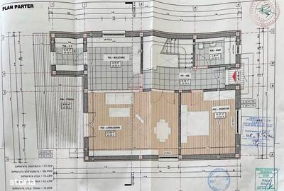 Casă cu 5 camere cu Teren 350 Mp în Central