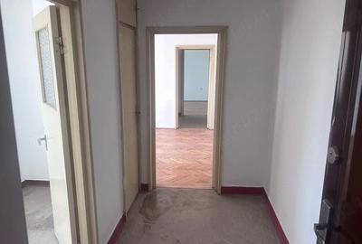 Apartament cu 2 camere semidecomandat în Central - 5