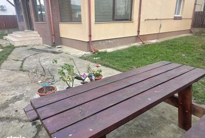 Casă cu 5 camere cu Teren 500 Mp în Central