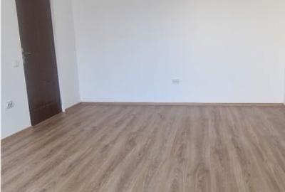 Apartament 50 mp, parcare ,doua balcoane , strada Porii Apartament 50 mp, parcare ,doua balcoane , strada Porii - 3