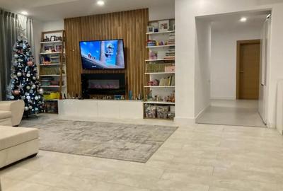 Apartament cu 3 camere decomandat în Ștefăneștii de Jos - 9