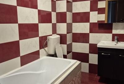 Apartament cu 3 camere semidecomandat, mobilat în Florești - 10