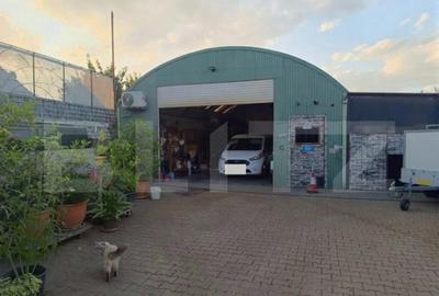 Casa individuala de vanzare Utvin 720mp teren hala de depozi - 2