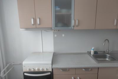 Apartament semidecomandat în Jiului - 8
