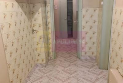 Apartament cu 2 camere de vanzare in Campina - Zona Piata Centrala - 11