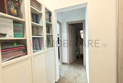 Apartament cu 3 camere decomandat, mobilat în Pajura - 4