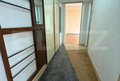 Apartament cu 2 camere semidecomandat în 15 Noiembrie