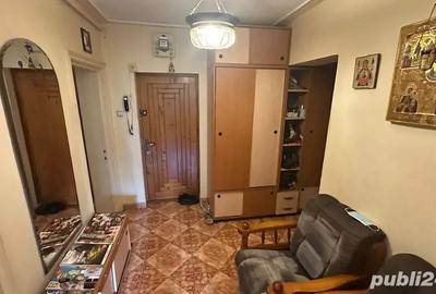 Apartament de inchiriat direct de la proprietar complet mobilat si utilat, 74mp, loc parcare