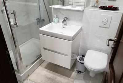 Apartament de lux,  4 decomandate, 130 mp, Parc Catedrala Sf. Dumitru,  et. 1 /2 - 6