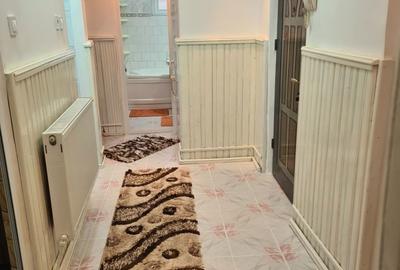 Apartament cu 3 camere decomandat în Corabia - 5
