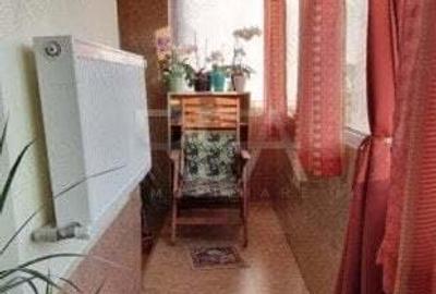 3 camere, decomandat, et 3/13, 80 mp-Bdul Iuliu Maniu, Gorjului. - 3