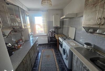 Apartament cu 2 camere decomandat în Criș - 5