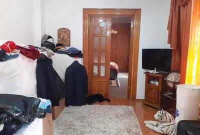 Casă cu 6 camere cu Teren 283 Mp în Școlilor - 10