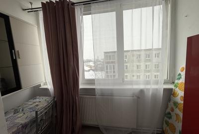 Apartament practic, 2 camere, 38 mp, etaj 4 - zona Sagului - 5