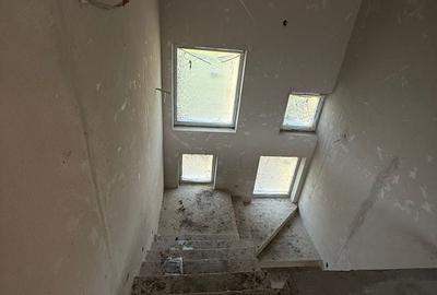 Casă cu 4 camere cu Teren 500 Mp în Corunca - 7