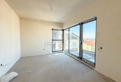 Duplex pe o strada retrasa, cu panorama deosebita! - 4