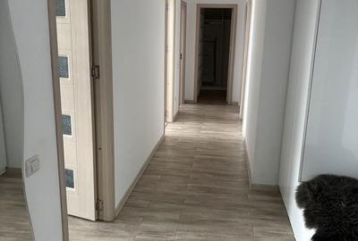 Apartament cu 3 camere în Ostroveni - 1