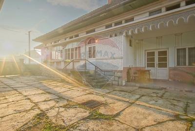 Casă cu 6 camere cu Teren 2134 Mp în Cincu - 27