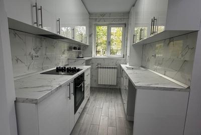 Apartament cu 2 camere decomandat în Alexandru cel Bun - 2