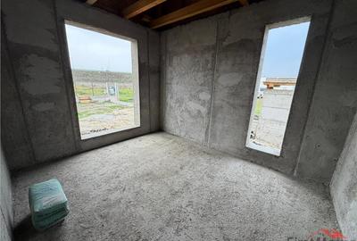 Casă cu 4 camere cu Teren 455 Mp în Nord - 14
