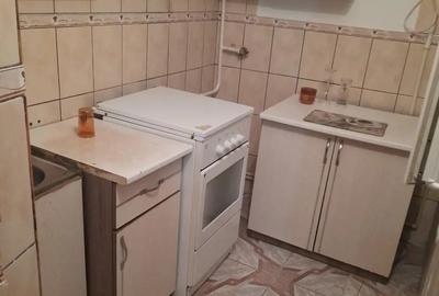 Garsoniera de vanzare - cartierul Plevna (Dorohoi-Boto?ani) - 2