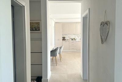 Apartament cu 3 camere decomandat în Aninoasa - 6