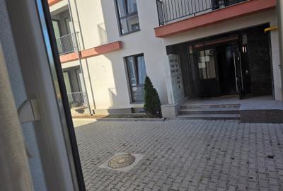 Garsoniera utilata,mobilata ,totul nou ,prima inchiriere ,str Oituz nr 71 - 17