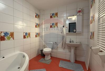 Vanzare apartament 3 camere Militari- Gladiolelor - 12