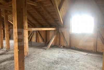 Casă cu 5 camere cu Teren 924 Mp în Central - 10