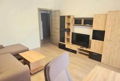 Apartament cu 2 camere semidecomandat în Romană