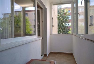 Inchiriez ap 2 camere, Scriitorilor, decomandat, loc parcare. - 8