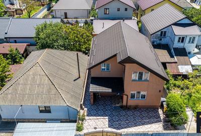 Casă individuală cu 6 camere cu Canalizare în Nord - 1