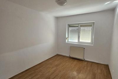 Apartament cu 3 camere decomandat în Central - 2
